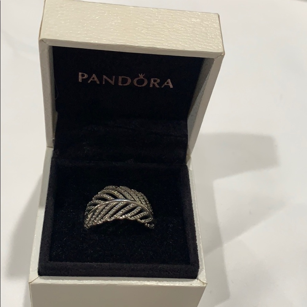 Pandora feather ring